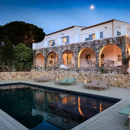 Villa Santa-reparata-di-balagna Sleeps 12 With Pool Air Con And Wifi *